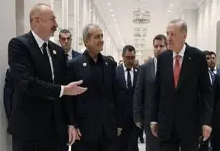 رعایت آداب شرقی بی پروتکلی است؟!