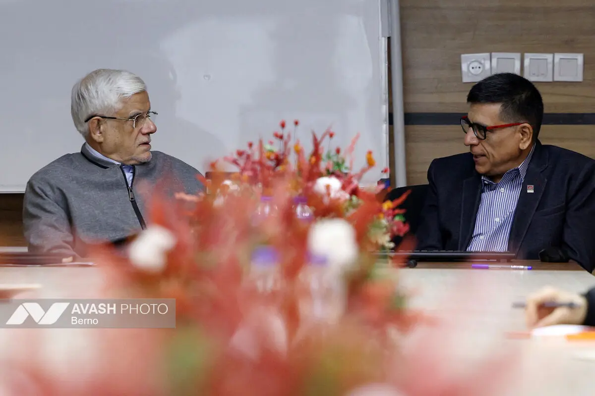 بازدید معاون اول رییس جمهور از سازمان انتقال خون