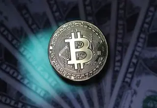 بیت‌کوین ۱۱۶ هزار دلاری شد/حالا وقت خرید است یا فروش؟