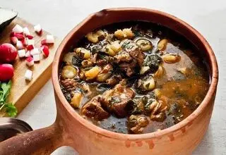 طرز تهیه خورشت اسپناک مازندرانی خوشمزه و مجلسی