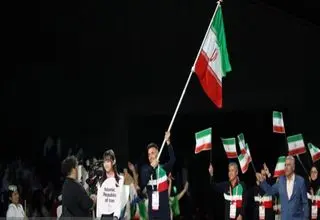رژه کاروان ورزش ایران در المپیک بیست و پنجم ناشنوایان