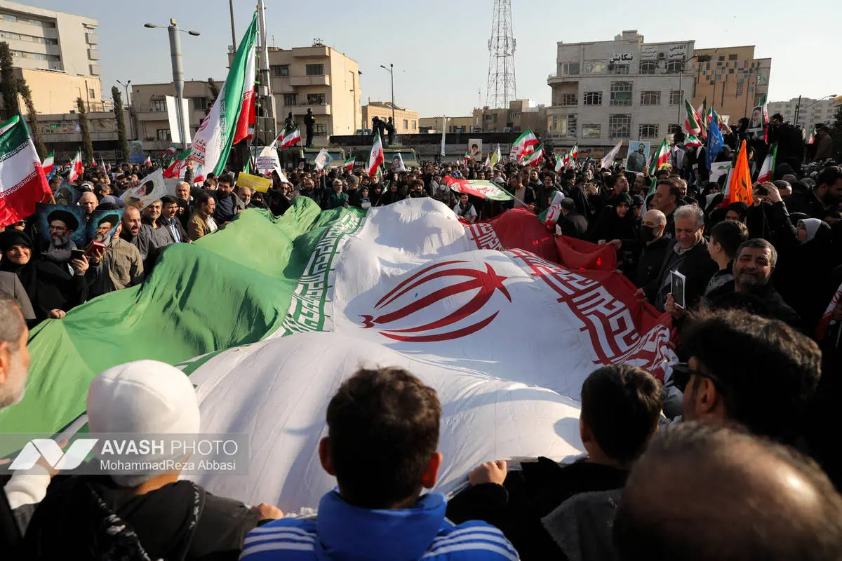 قطعنامه پایانی راهپیمایی سراسری یوم‌الله ۲۲ بهمن صادر شد 