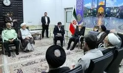 دیدار پزشکیان با تولیت حرم حضرت معصومه (س)