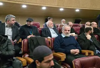 ظریف: در مذاکرات درباره موشک صحبت نکردیم/ طبق نگرش‌های دینی می‌توانیم از موشک استفاده کنیم