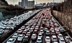 ترافیکی سنگین در پایتخت: ۴ ورودی شهر قفل شد!