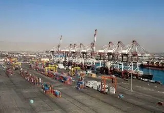 افزایش ۹۳ درصدی پهلو‌گیری کشتی‌ها در بندر رجایی نسبت به سال قبل