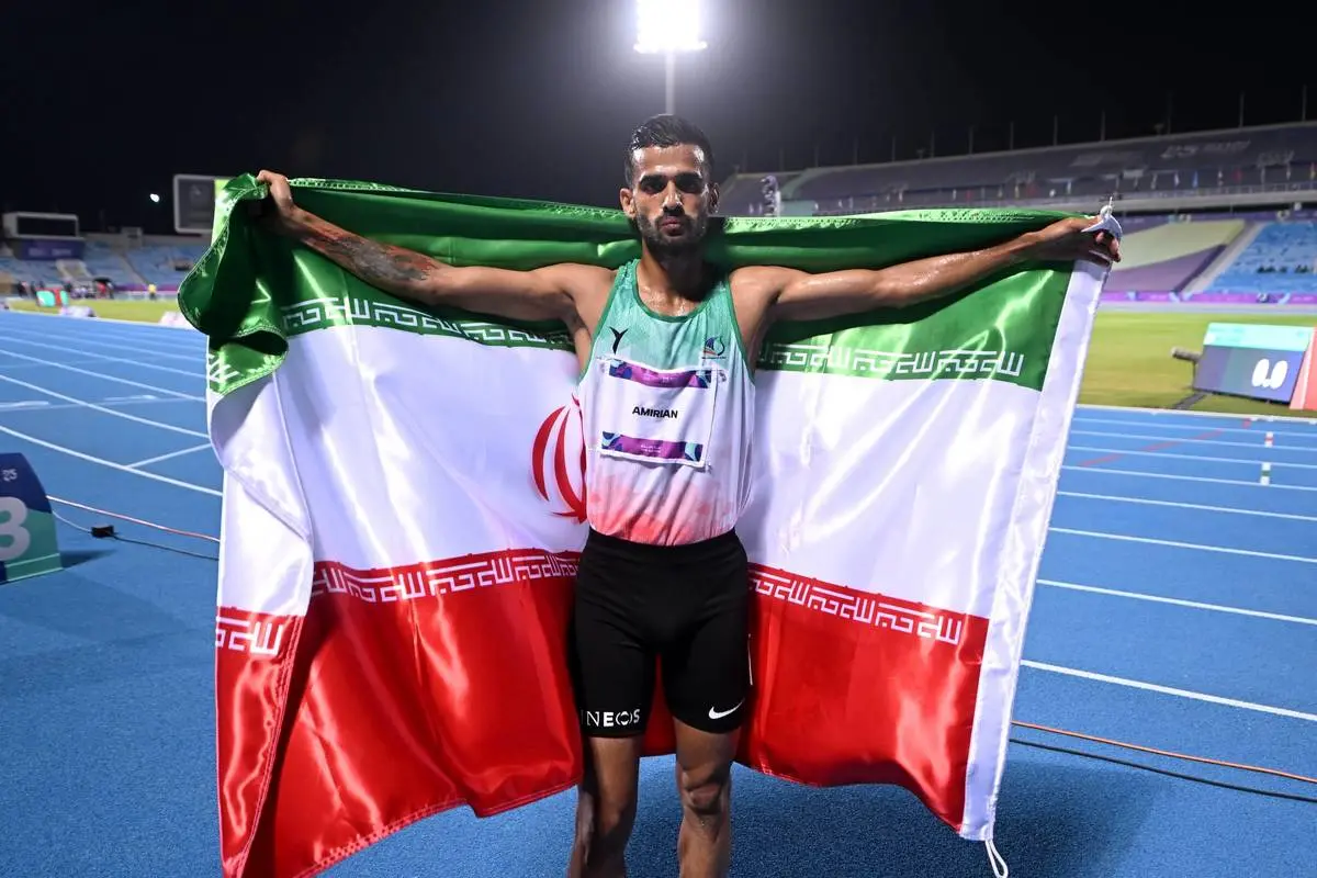 امیریان: مدال طلایم را به همه مردان ایران زمین تقدیم می‌کنم