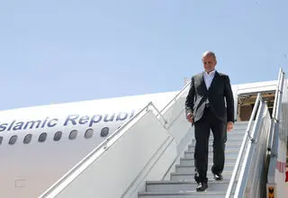 پزشکیان وارد تهران شد