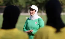 راز ماندگاری مربیان بدون موفقیت در فوتبال زنان