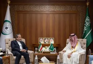 دیدار وزیر امور خارجه با وزیر امور خارجه عربستان سعودی