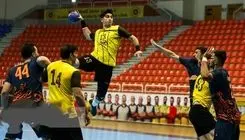 مس صدرنشین لیگ برتر هندبال مردان