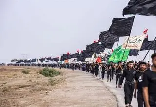 حضور پرشور دهه هشتادی‌ها در پیاده‌روی اربعین