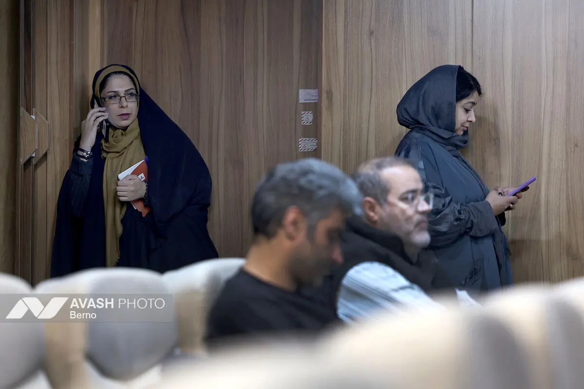 نشست خبری رئیس مجلس شورای اسلامی