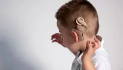عمل کاشت حلزون تا سن ۴ سالگی رایگان است