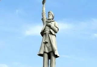 بلاتکلیفی در نصب یک مجسمه در تهران