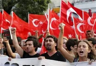 تظاهرات گسترده علیه اردوغان 