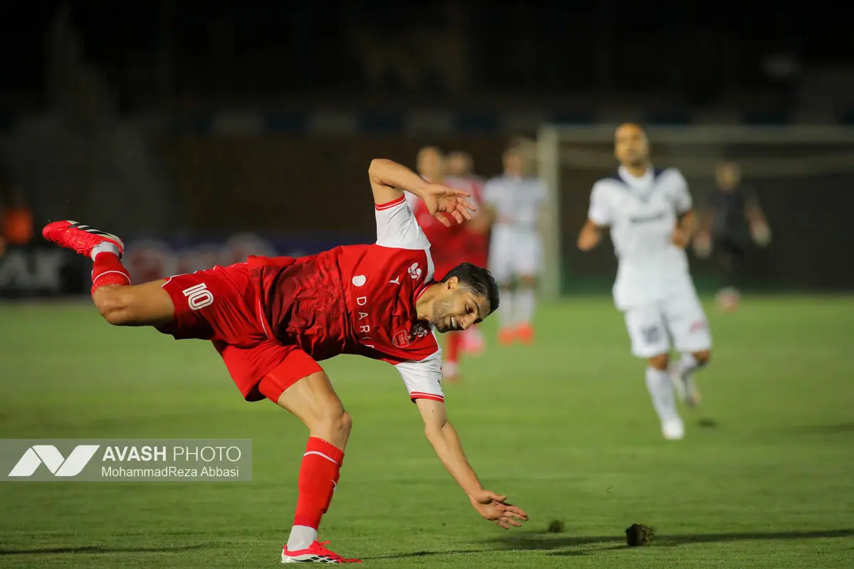 هفته چهارم لیگ برتر فوتبال ایران؛ پرسپولیس - ملوان
