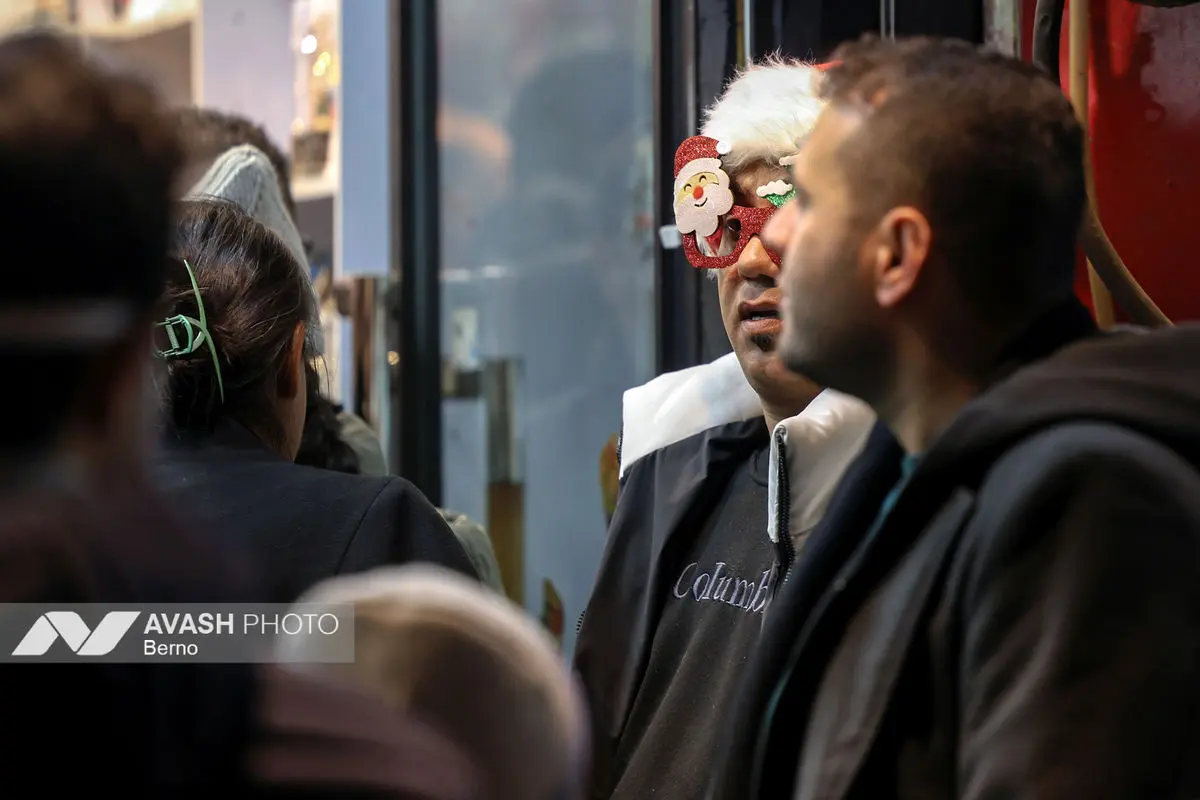 حال و هوای شب کریسمس - تهران