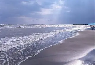 دریای مازندران تعطیل شد