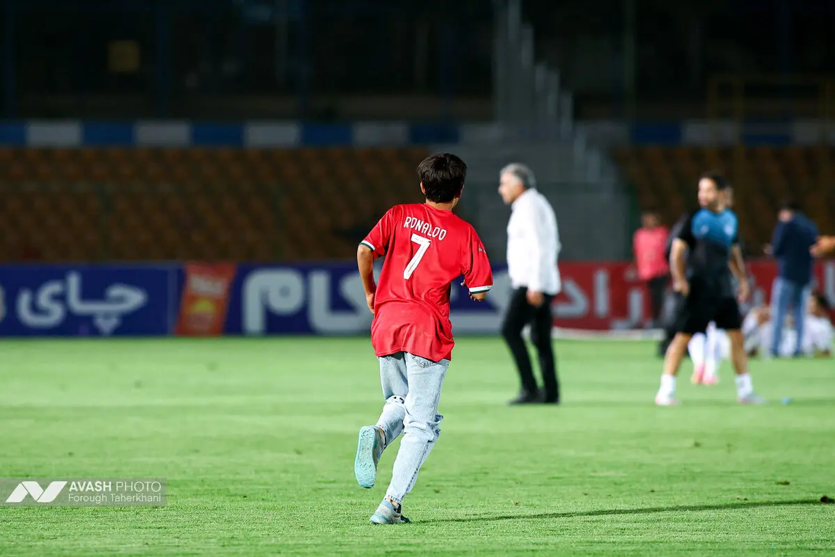 لیگ برتر فوتبال - استقلال و پیکان