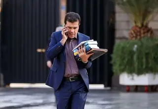 افشین: آموزش هوش مصنوعی به معلمان آغاز شده است