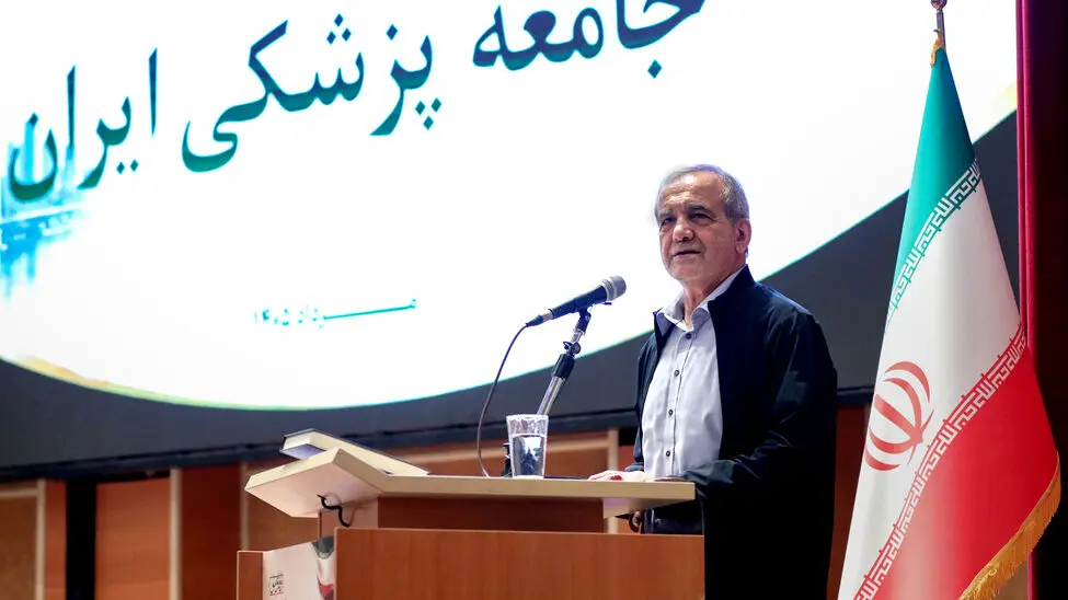 پزشکیان: تمام اختلافات و چنددستگی‌ها در کشور ما ریشه‌ای جز منیت و هوای نفس ندارد