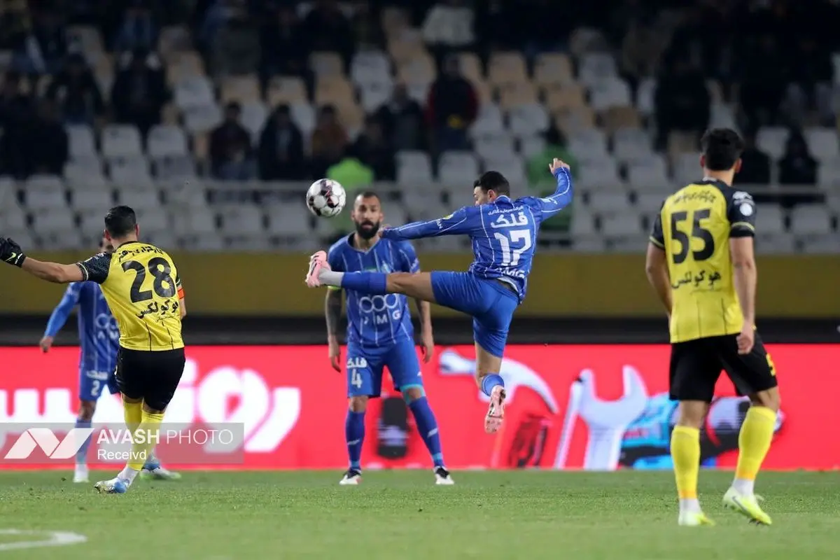 لیگ برتر فوتبال؛  سپاهان و استقلال