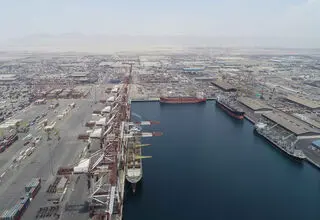 تخلیه ۳۶ میلیون و ۳۴۶ هزار و ۹۹۷ تن کالا در بندر شهید رجایی