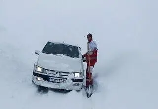  رهاسازی بیش از هزار خودرو از برف و کولاک