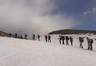 زارعی: برای کاهش تلفات کوهستان باید به علاقمندان آموزش بدهیم
