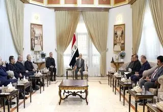 لاریجانی از رئیس پارلمان عراق برای سفر به ایران دعوت کرد