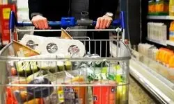 کالای اساسی سبد خانوار به وفور موجود است؛ روند نزولی و ثبات قیمت در بازار ماه رمضان