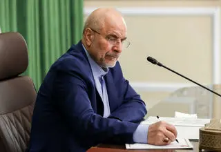 قالیباف قهرمانی تیم ملی کشتی فرنگی در رده سنی امید را تبریک گفت 