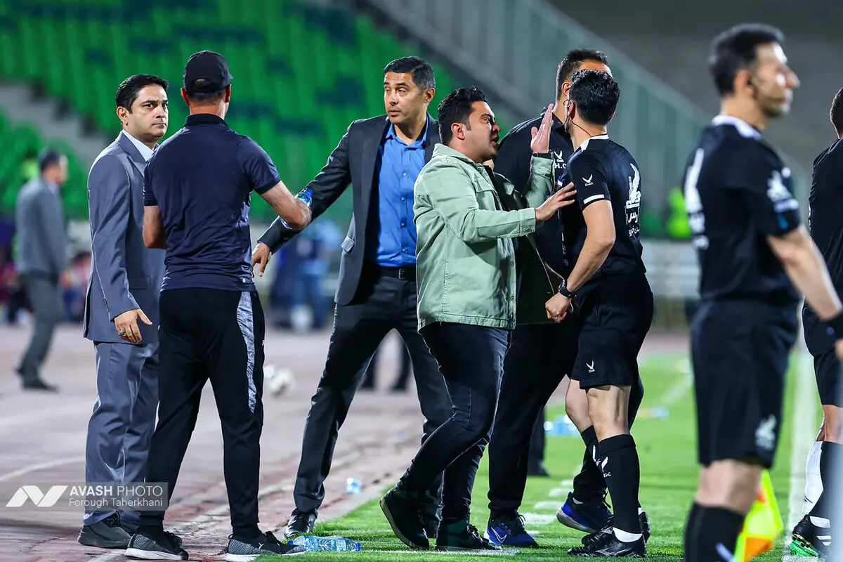 لیگ برتر فوتبال - استقلال و چادرملو
