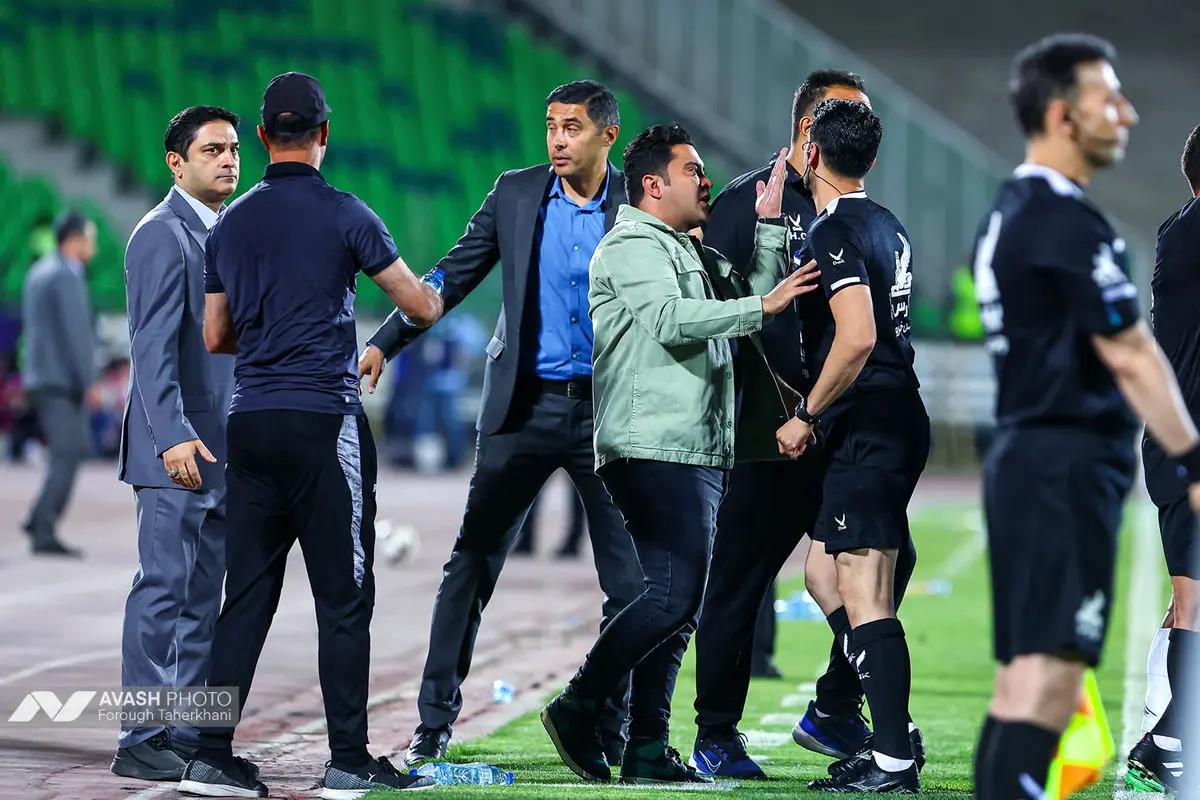 لیگ برتر فوتبال - استقلال و چادرملو
