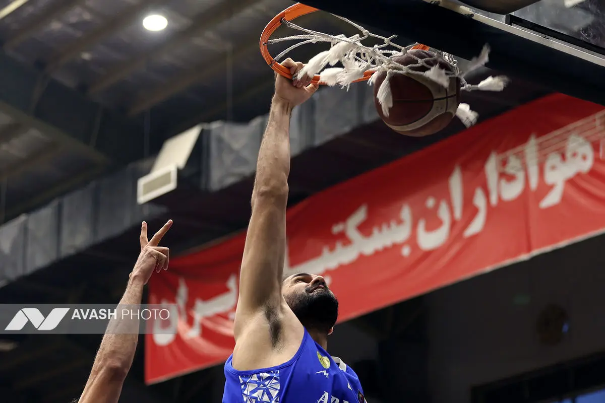 شهرداری گرگان و پالایش نفت آبادان