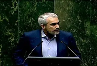 مردم با اتکای به درآمد خود، نباید وابسته به یارانه‌های دولتی باشند