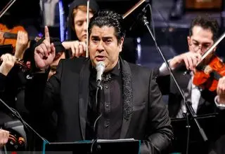  سالار عقیلی  «خط قرمز»  را برای ایران خواند