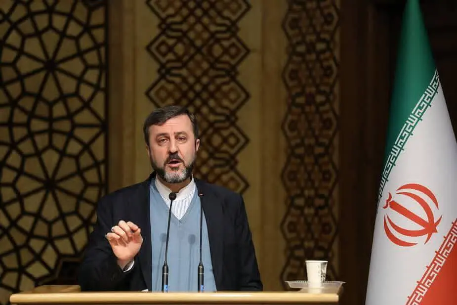 غریب‌آبادی: مین‌زدایی در تنگه هرمز صرفاً توسط ایران انجام می‌شود نه هیچ کشور دیگری