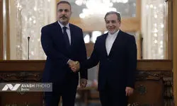 رایزنی تلفنی وزیران خارجه ایران و ترکیه