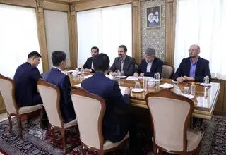 سنایی: ایران از صلح با همسایگان استقبال می‌کند