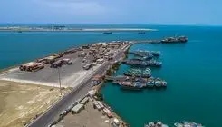 تعطیلی موقت عملیات بندری در بندر شهید رجایی