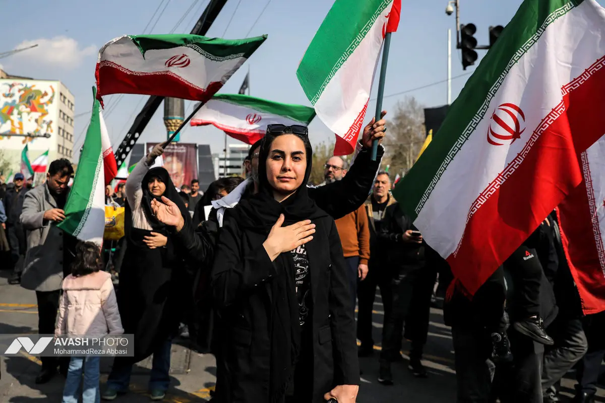 مراسم تشییع «علی لاریجانی»، «غلامرضا سلیمانی» و قهرمانان «ناو دنا»