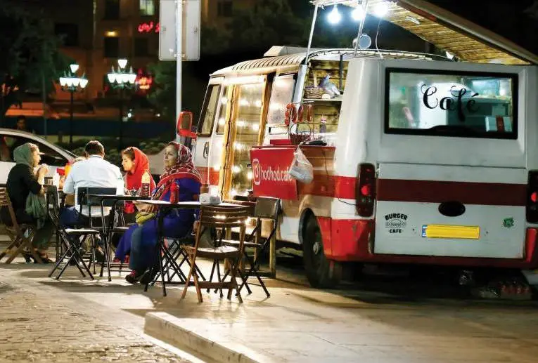 «نسل زد» در جست وجوی احساس تعلق در کافهها؟