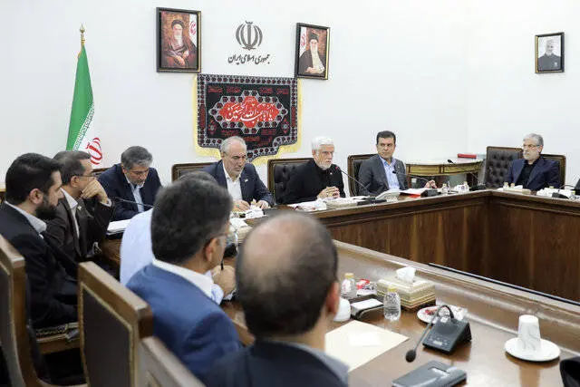 عارف: هوش مصنوعی اولویت راهبردی کشور در سه سال آینده