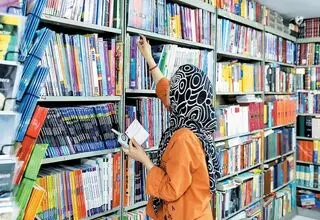 زنگ خطر خاموشی مطبوعات/ کتاب در بن‌بست گرانی و رکود
