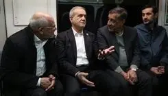 مسعود پزشکیان با مترو به راهپیمایی رفت 