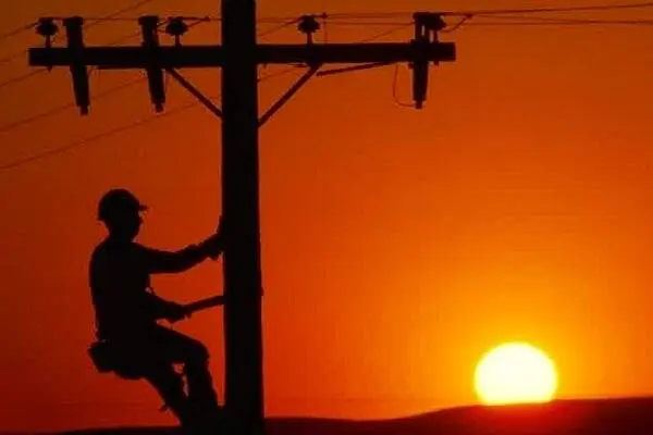 ابلاغ دستورالعمل عرضه برق در نیروگاه‌های تازه تاسیس در بورس انرژی