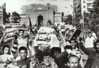سوم خرداد سالروز آزادی خرمشهر/ نوای «ممدنبودی ببینی ...» چگونه متولد شد؟