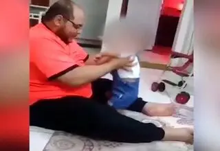 لحظه رفتار شرم آور مرد عرب با دختر بچه 2 ساله+فیلم 